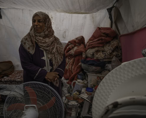 Civilians in need of aid