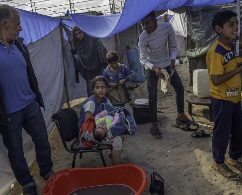 Civilians in need of aid
